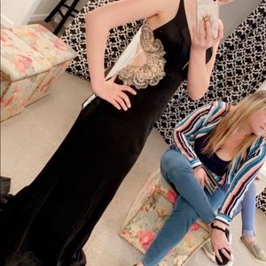 Black Prom Dress! Worth the price!!!